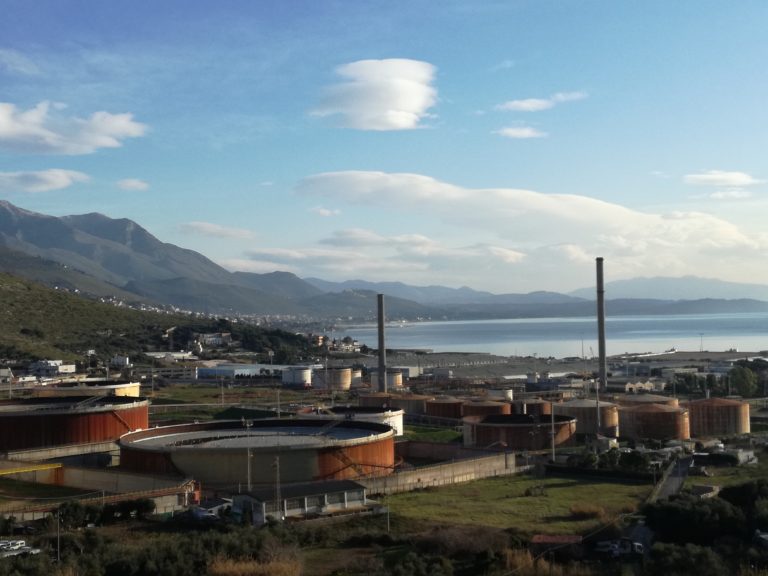 Gaeta: Bonifica piana di Arzano, mercoledì la demolizione della ciminiera
