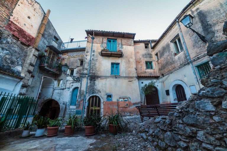 La Lega di Formia incontra le periferie e parte da Maranola