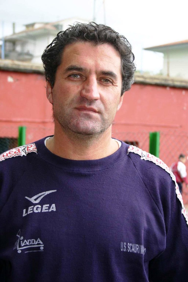 UN CAMPIONE DEL CALCIO MINTURNESE SCOMPARE A SOLI SESSANTA ANNI