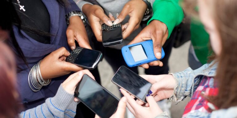 TRE INCONTRI SCOLASTICI PROMOSSI DA CONFCONSUMATORI SU RETE E TUTELA DELLA PRIVACY