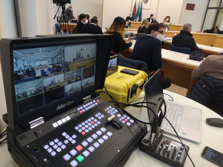 Venerdì nuova seduta del Consiglio comunale di Fondi