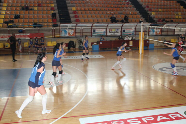 La Pallavolo Minturno perde per 3 a 0 contro la Sud Pontino Pallavolo