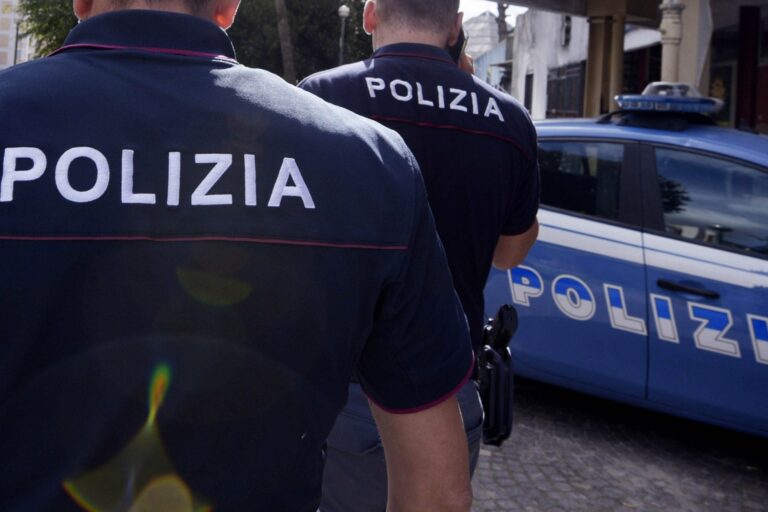 6 anni di reclusione per spaccio, evasione, resistenza a P.U., ricettazione e furto aggravato