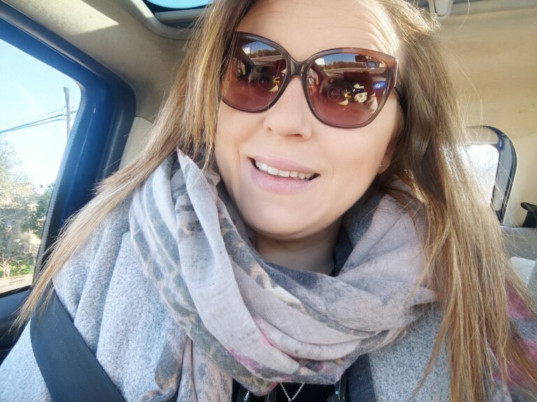 Minturno: Elisa Venturo pubblica riflessioni etiche del cantaautore Gio Evan