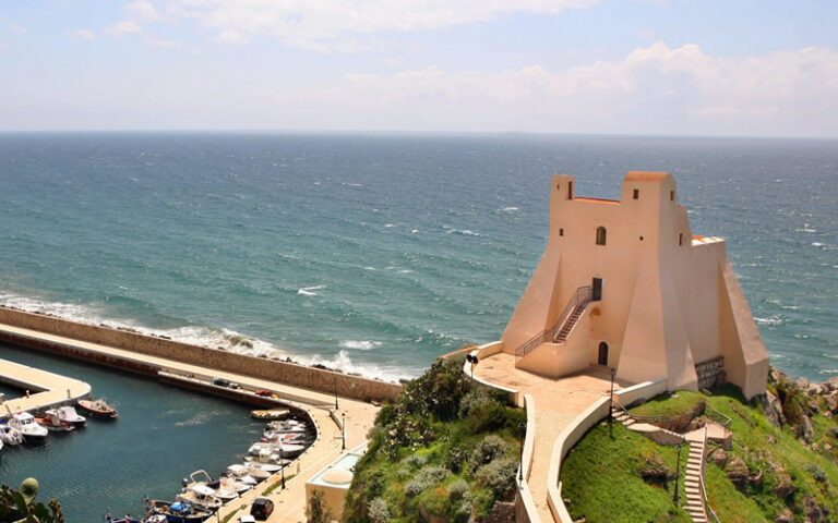 The Guardian: Sperlonga una delle migliori spiagge d’Europa