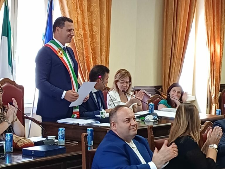 GAETA: CONSIGLIO COMUNALE, APPROVATO ALL’UNANIMITÀ