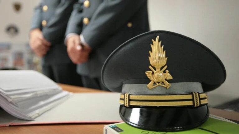 Guardia di Finanza, Concorso: reclutamento di 15 Tenenti